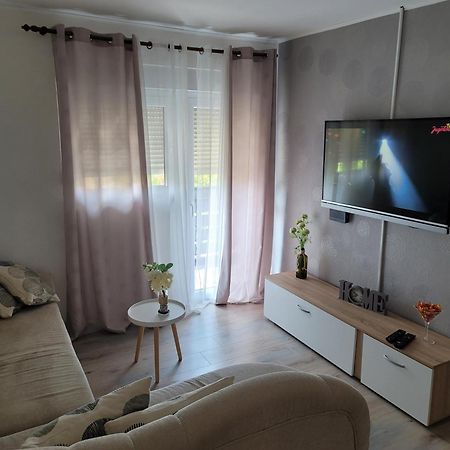 Apartments Lanterna Ražanac Екстериор снимка