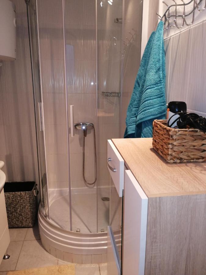 Apartments Lanterna Ražanac Екстериор снимка