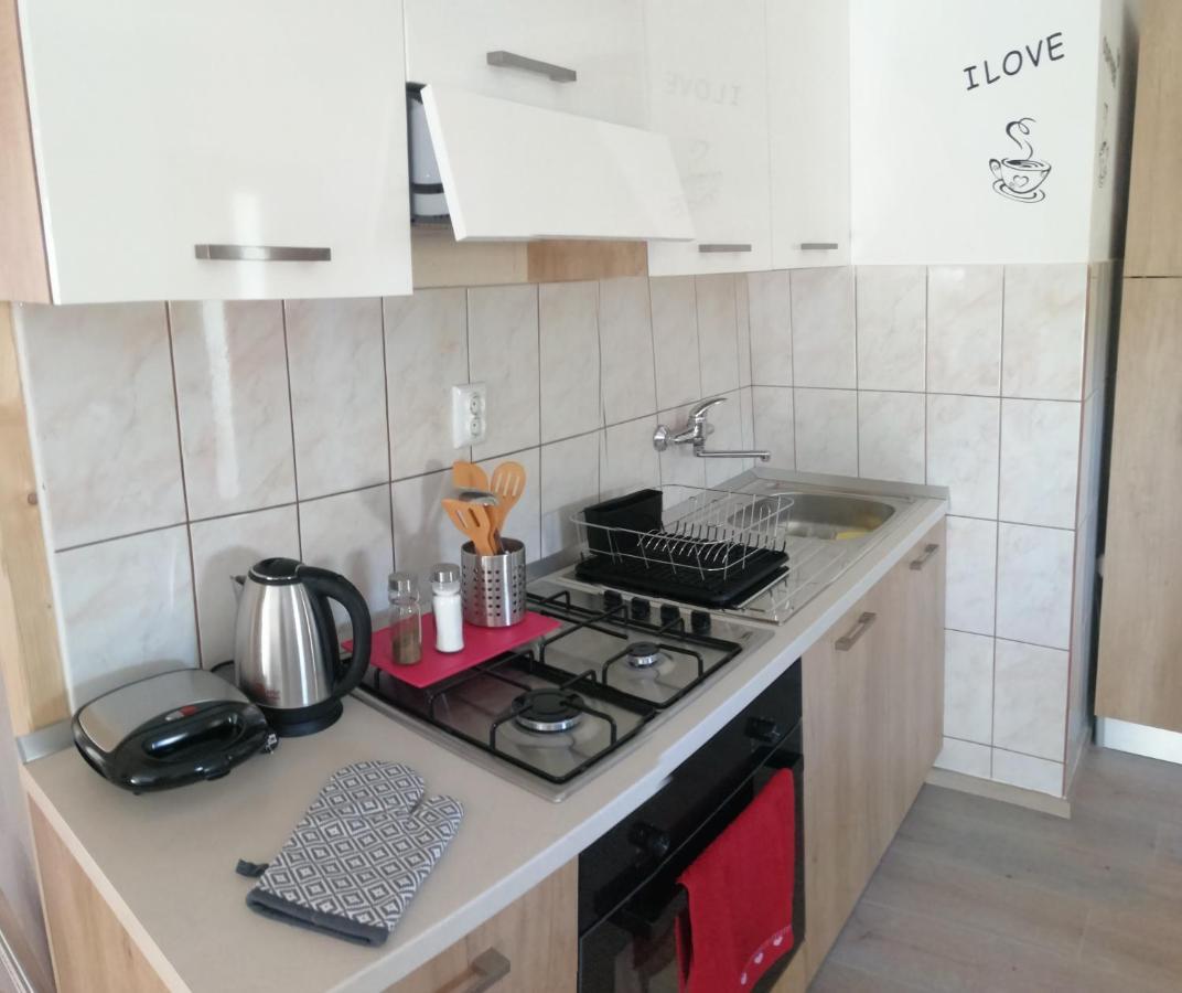 Apartments Lanterna Ražanac Екстериор снимка