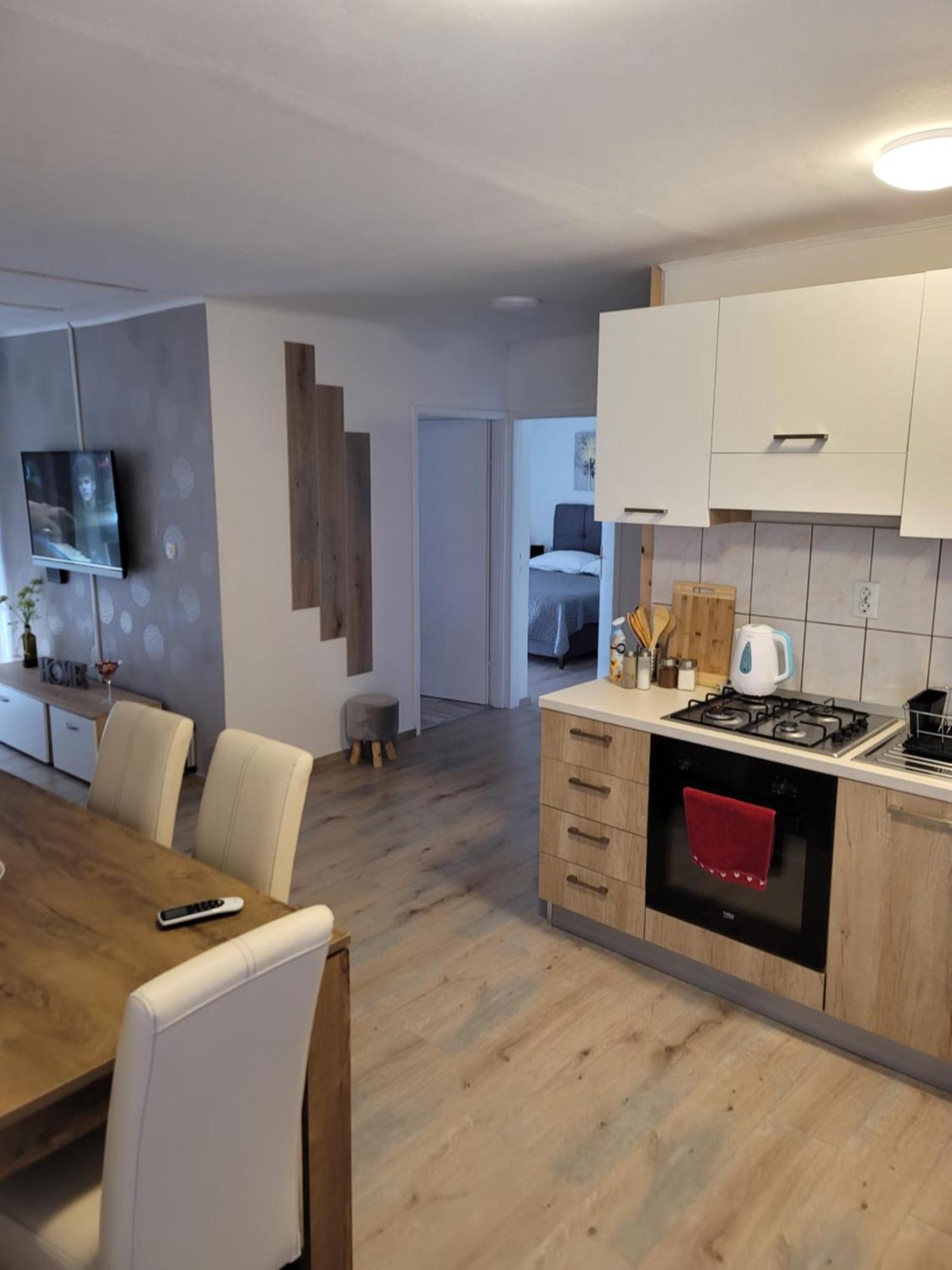 Apartments Lanterna Ražanac Екстериор снимка